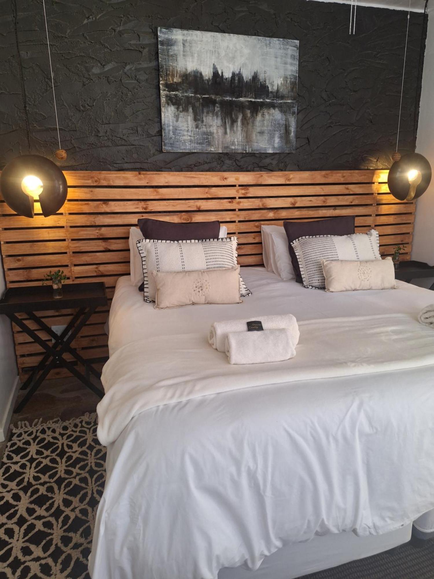 Exquisite Private Luxury Suite With King Bed At Bokmakierie Villas วินด์ฮุก ภายนอก รูปภาพ